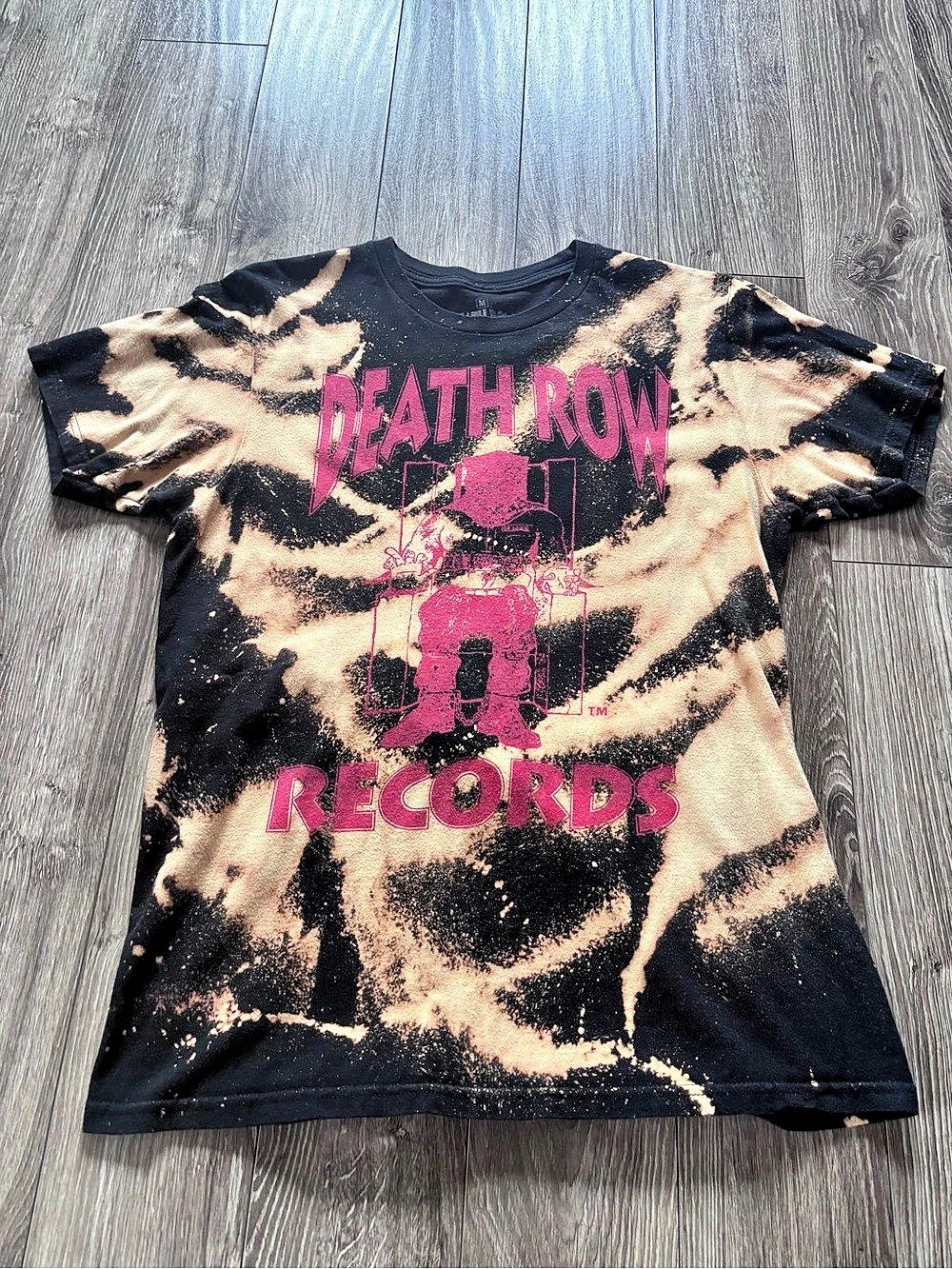 Death Row Records Graphic Tie-Dye Short Sleeve Tee in Black & Pink